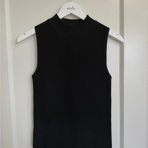 Aritzia Black Sleeveless Ribbed Top